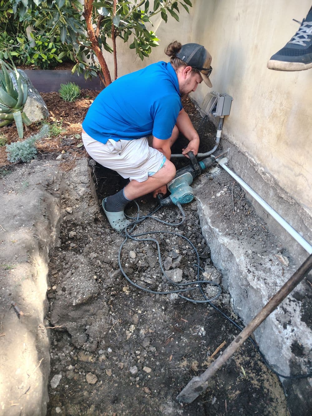 Gallery photos for Custom Fountain Basin Installation in Malibu: Image #4