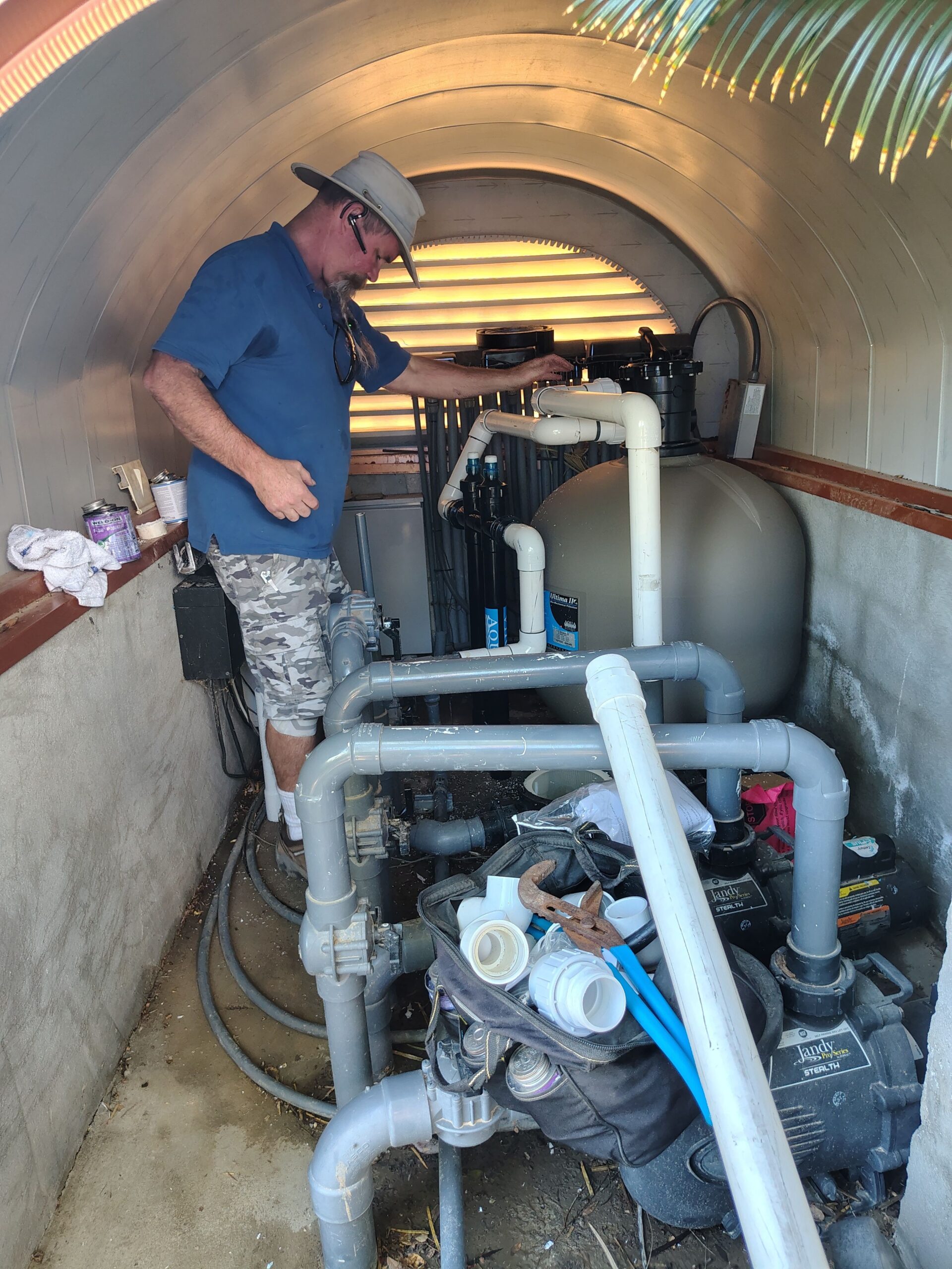 Maintenance for Residential and Commercial Ponds, Pacific Pond and Aquarium Maintenance for Residential and Commercial Ponds, Pacific Pond and Aquarium